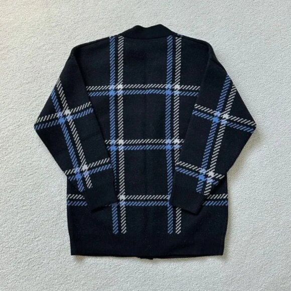 Aritzia cardigan - Picture 3 of 3